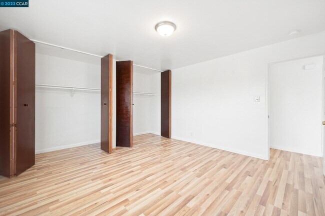 Building Photo - 2542 Denning Ct