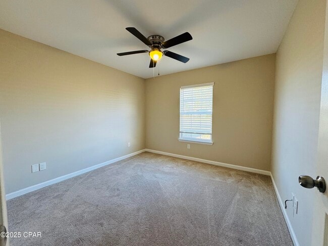 Building Photo - 6528 Omoko St