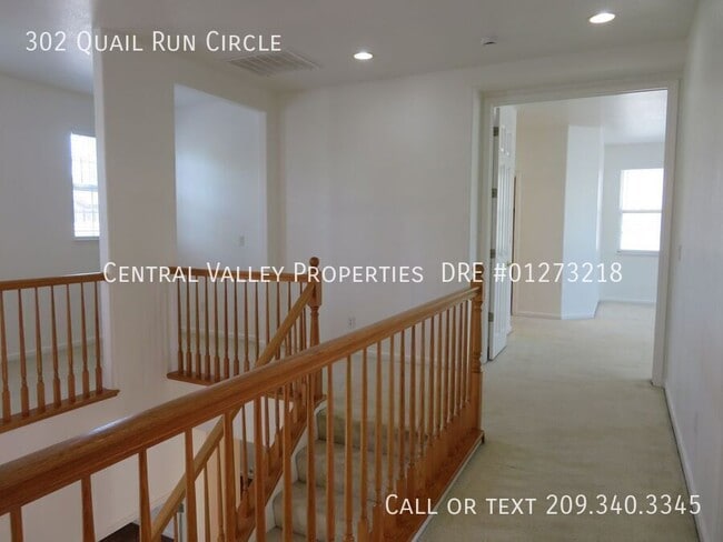 Building Photo - 302 Quail Run Cir