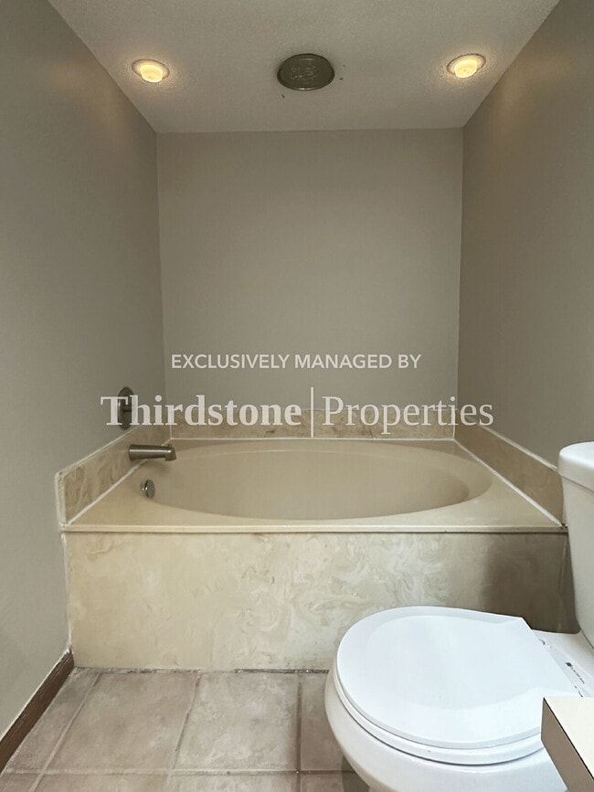 Building Photo - 5636 Bryner Dr