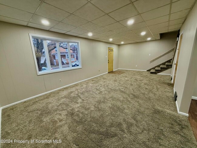 Building Photo - 22 S Goodwin Ave