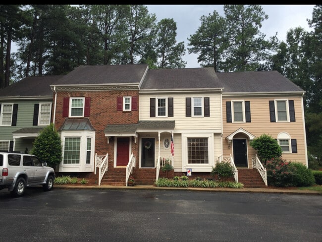 Building Photo - 6714 Olde Province Ct