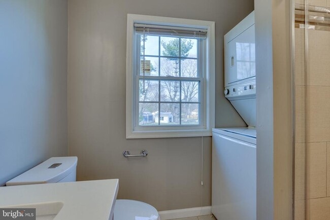 Building Photo - 1206 Riggs Ct