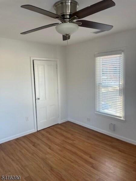 Building Photo - 114 E Main St