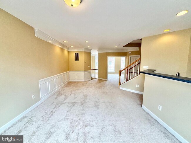 Building Photo - 1117 Keokuk Terrace NE