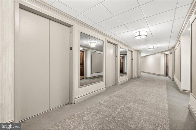 Building Photo - 5225 Pooks Hill Rd