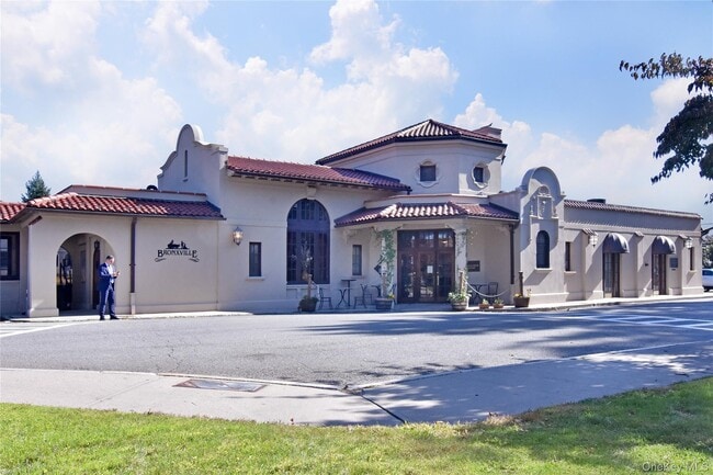 Building Photo - 91 Parkway Rd