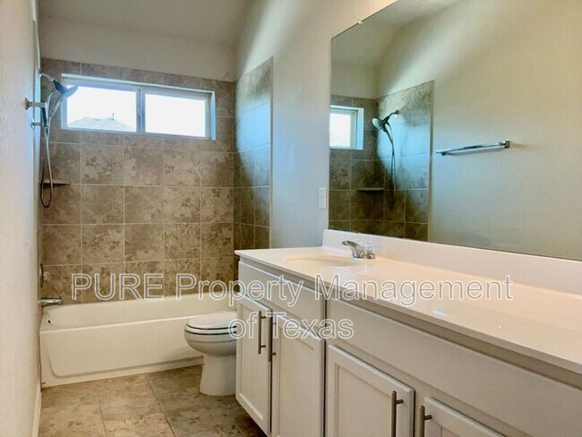 Building Photo - 120 Cloyce Ct