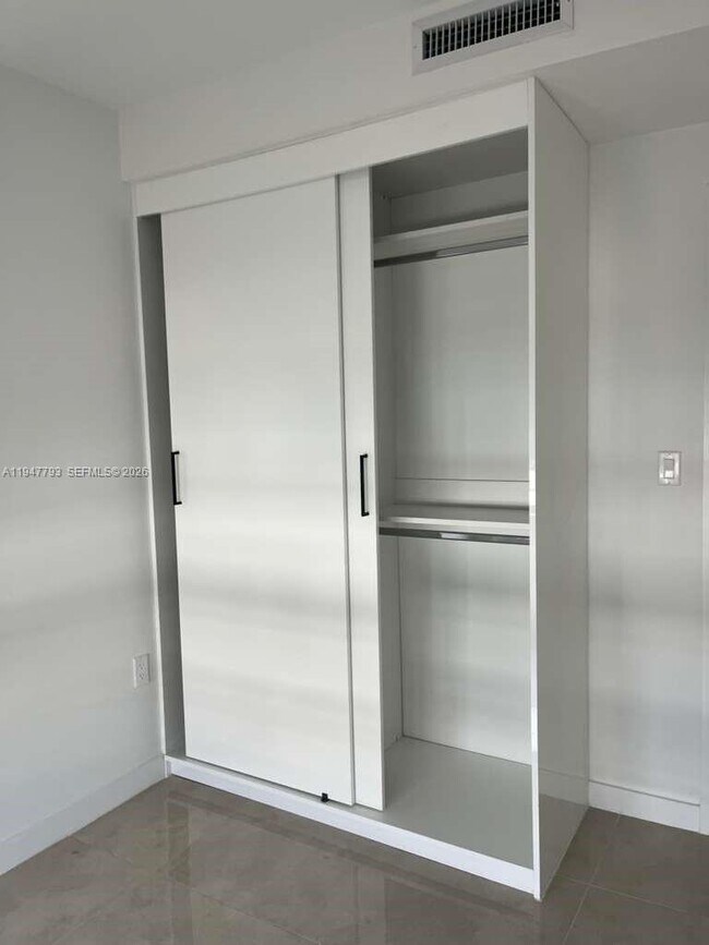 Building Photo - 14561 SW 261 St Ter