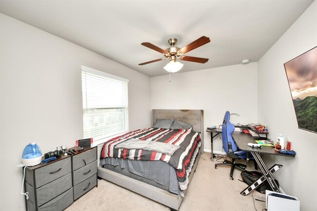 Building Photo - 6302 Prince Pl Dr