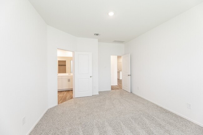 Building Photo - 31322 Harp Ridge Drive