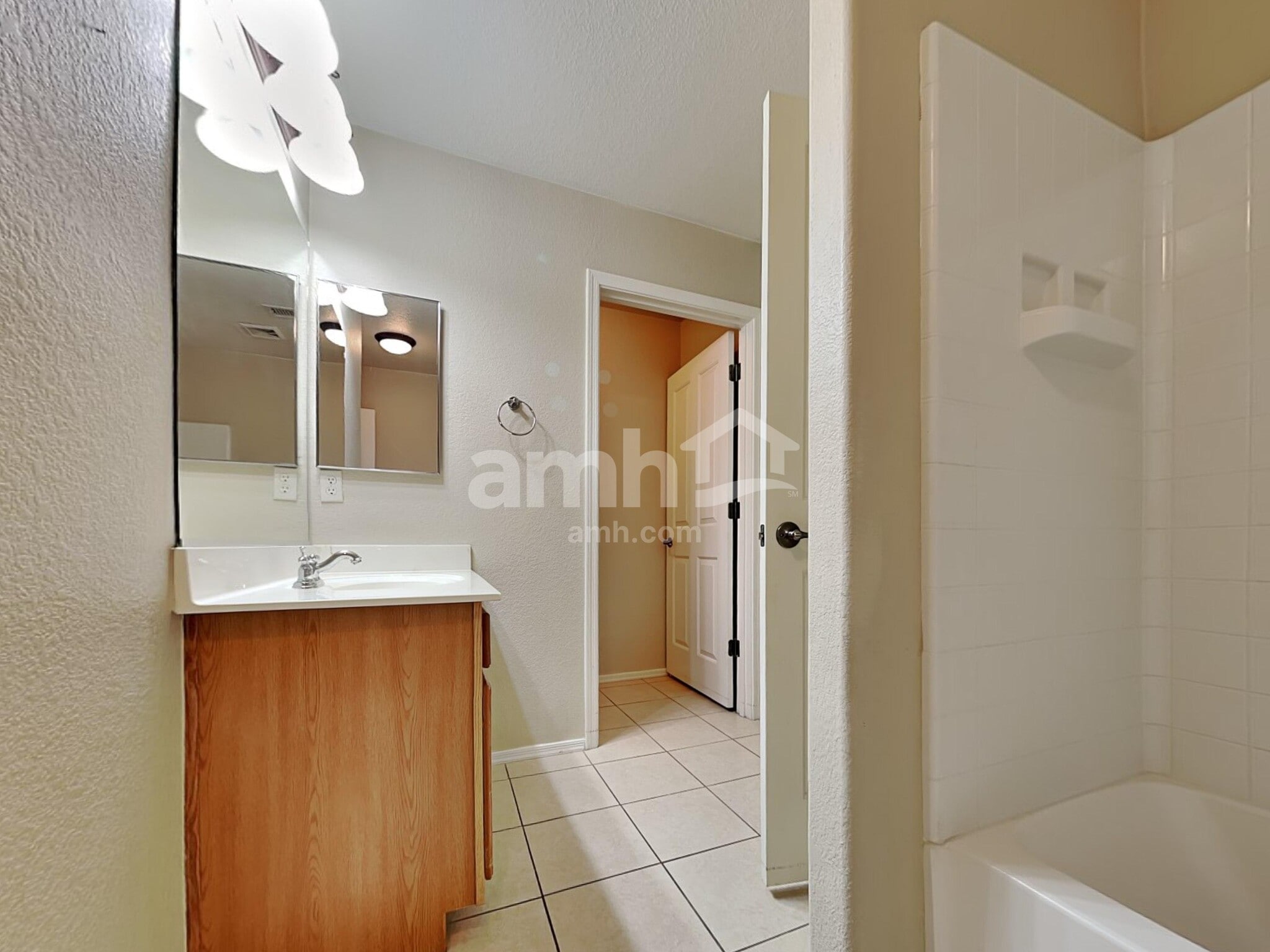 Building Photo - 6380 E Butte Stone Dr