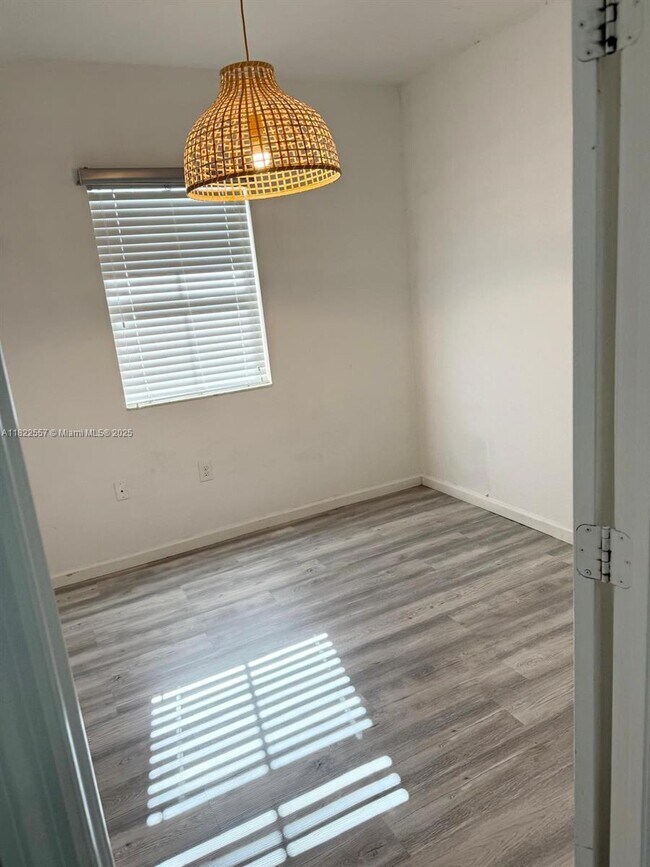 Building Photo - 8900 NW 97th Ave