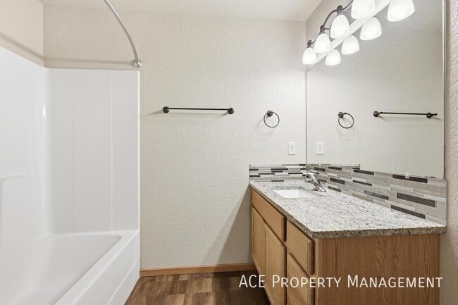 Building Photo - 14835 Fox Trail