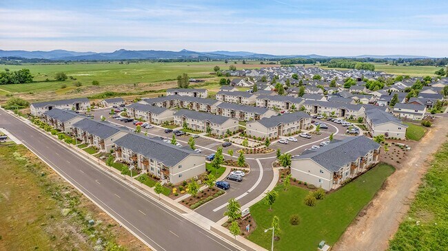 Building Photo - Country Living with Modern Flair: Wake up to the sounds of nature, Live Minutes from Everything