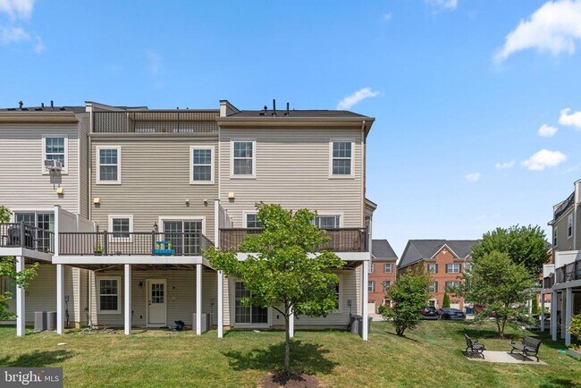 Building Photo - 7977 Alchemy Wy