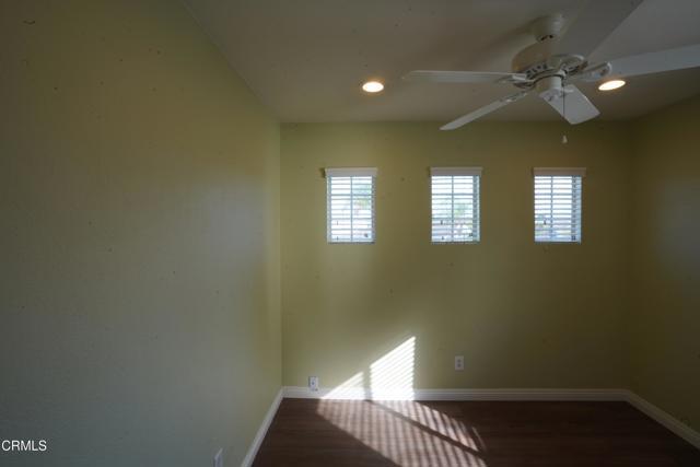 Building Photo - 401 Hermosa Way