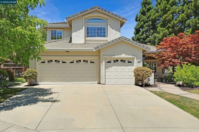 Building Photo - 706 Endsleigh Ct