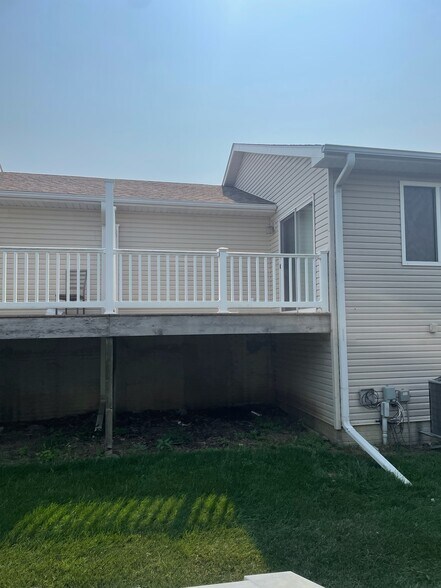 Building Photo - 7364 Mercy Ln