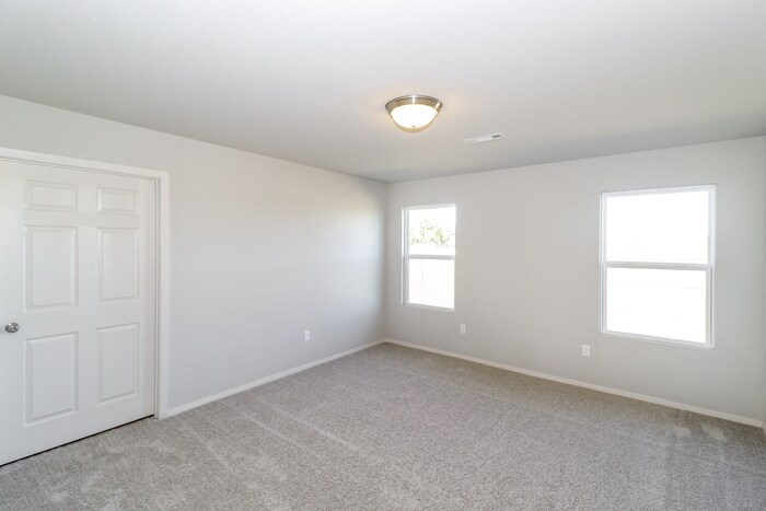 Building Photo - 12321 Vernonia Dr