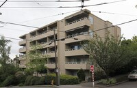 Building Photo - Lakeview Place
