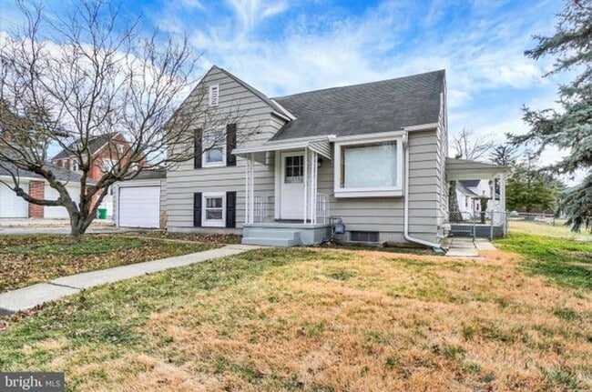Building Photo - Fabulous 3 bedroom in York.