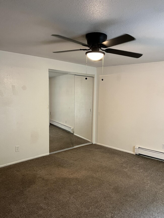 Building Photo - 643 Swenson Ave