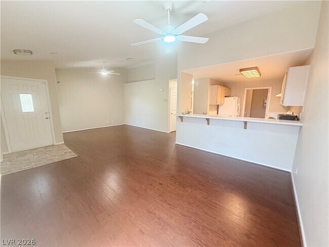 Building Photo - 7061 Roscoe Ave