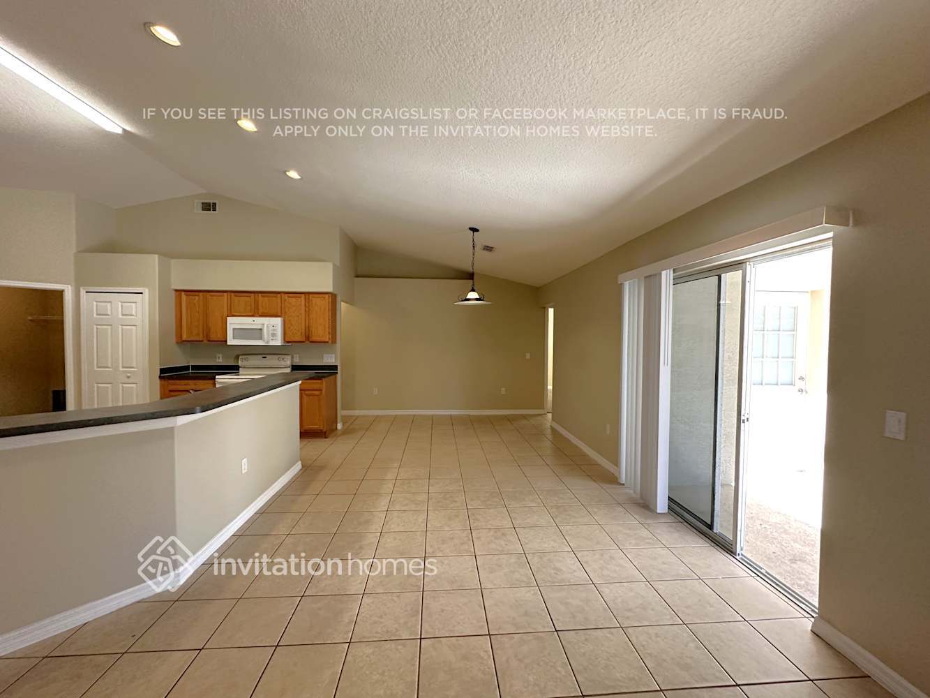 Building Photo - 751 W Gaucho Cir