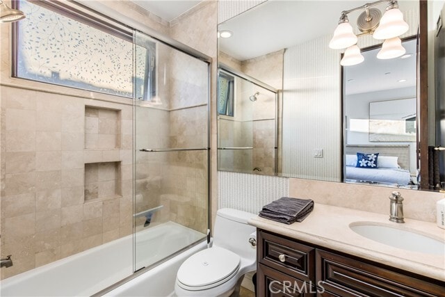 Building Photo - 320 33rd St