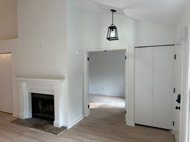 Building Photo - 205 Tabor View Ln