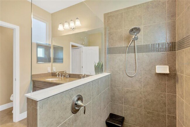 Building Photo - 6420 Seasound Dr