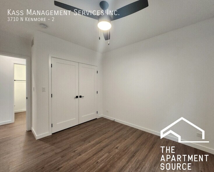 Building Photo - 3710 N Kenmore Ave