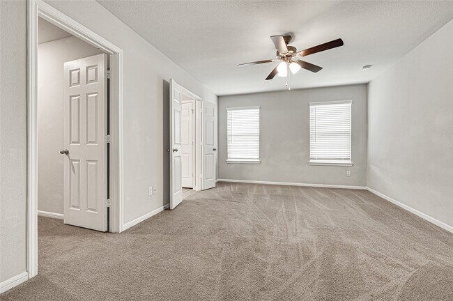 Building Photo - 6518 Wenlock Dr