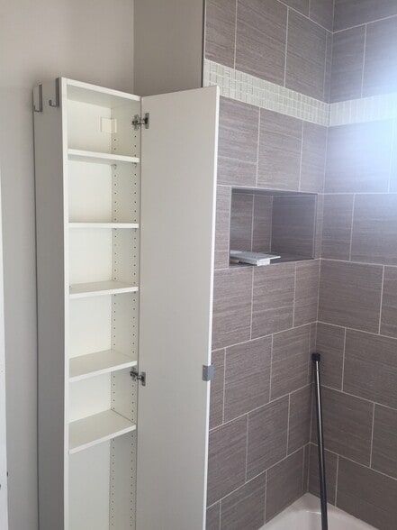 Bathroom 1 - 2213 Floyd Ave.