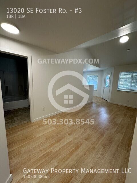 Building Photo - 13020 SE Foster Rd