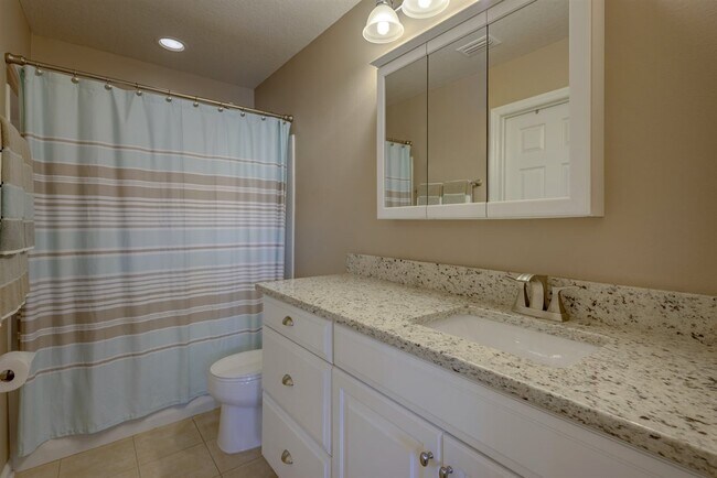 Building Photo - 159 Crete Ct