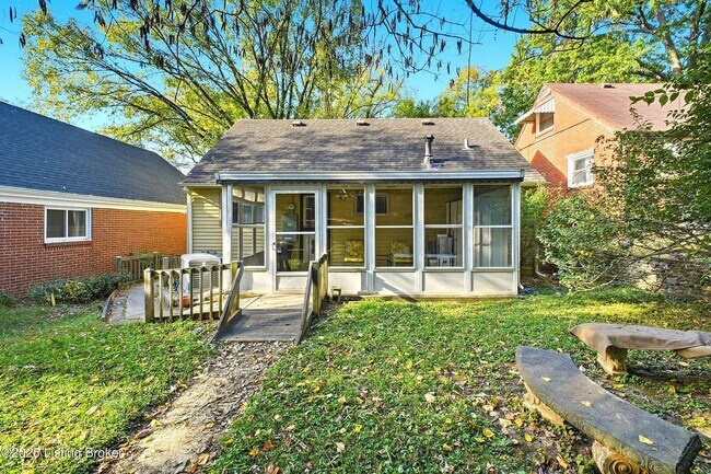 Building Photo - 415 N Hite Ave