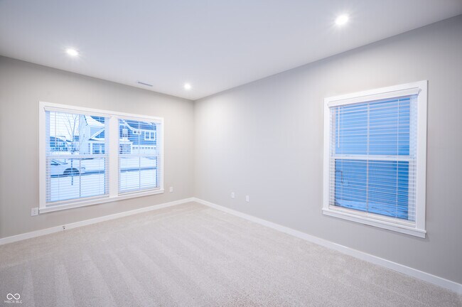 Building Photo - 7294 Broadview Ln