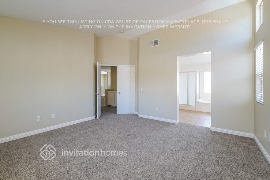 Building Photo - 44500 Overland Ave