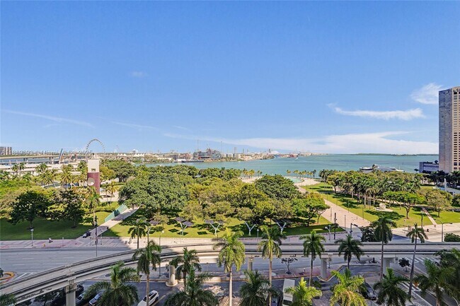 Building Photo - 50 Biscayne Blvd