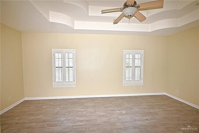 Building Photo - 18 Knight Ave