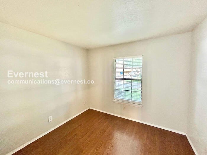 Building Photo - 2992 Harbinger Ln