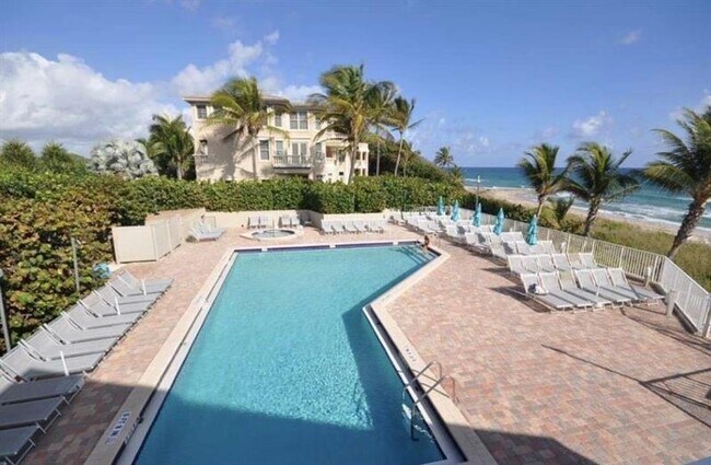 Building Photo - 4748 S Ocean Blvd