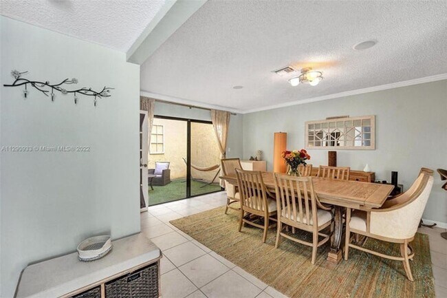 Building Photo - 22322 Pineapple Walk Dr