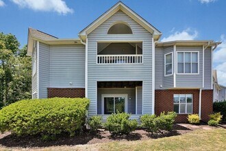 Building Photo - Furnished! Breezewood ground floor unit, Open floor plan, fire place, patio, large closets, wood ...