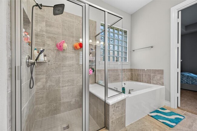 Building Photo - 4947 Thunder Creek Ln