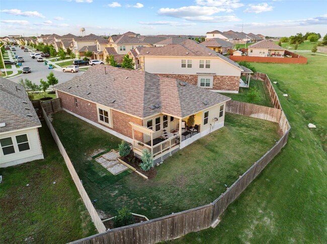 Building Photo - 489 Shale Cir