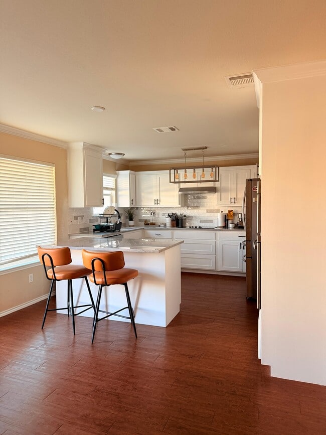 Building Photo - 4609 Lookout Mountain Ln