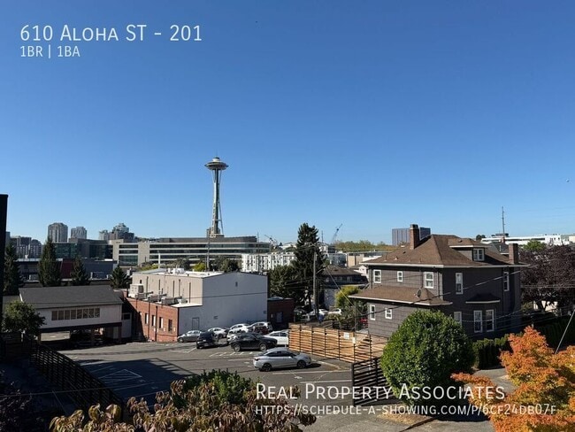 Building Photo - 610 Aloha St